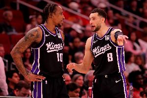 狄龙：我们用消耗战限制德罗赞 拉文也一样 国王第四节无法找到他