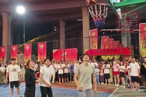 吴前汪顺潘展乐“浙BA”同场竞技，吴前：我不会游泳……