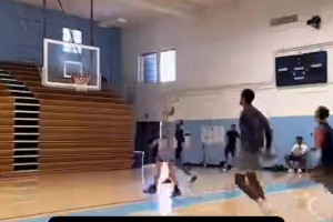 现在您看到的是：篮网12号球员，曾凡博！