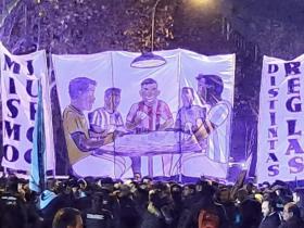 赫塔费球迷拉横幅反对奥尔莫注册：相同的比赛，不同的规则