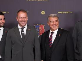 每体：在向巴萨更衣室解释注册问题时，拉波尔塔曾被质问